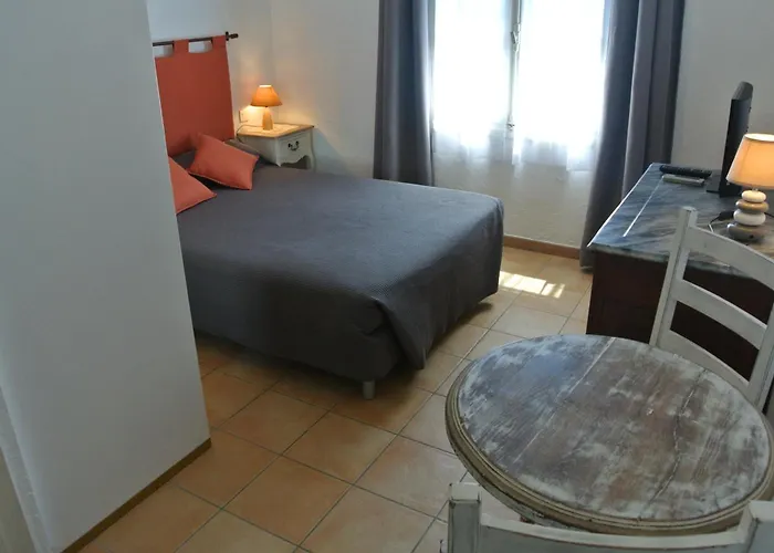 Castel Mistral Hotel