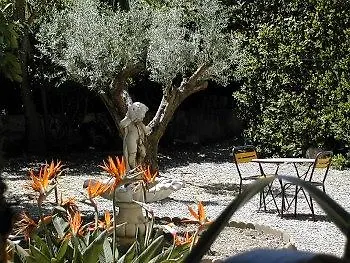 卡斯特米斯特拉尔酒店 3*