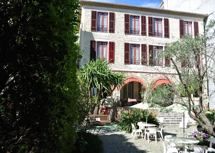 Castel Mistral Szálloda 3*